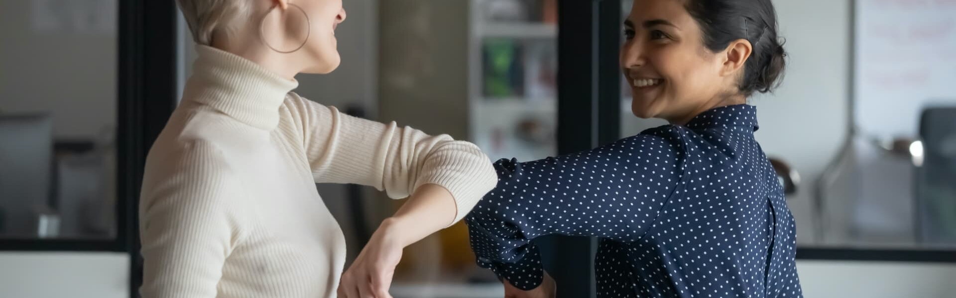 ČISTÉ PROSTREDIE BEZ VÍROV A BAKTÉRIÍ  - DEZINEKCIA SVETLOM 